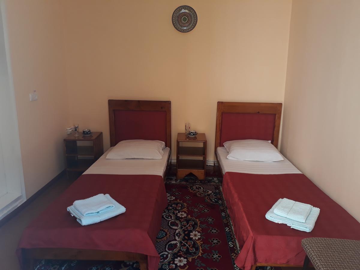 Amir-Yaxyo Hotel Бухара Екстер'єр фото